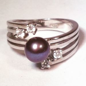 Vantel Pearls Abundance Ring